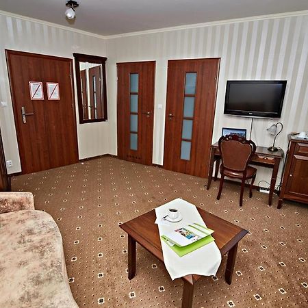 Hotel Soccer Sport 拉多姆斯科 外观 照片